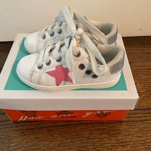 Mia star lace sneakers toddler